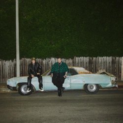 Machine Gun Kelly, Jelly roll - Lonely Road (with Jelly Roll)