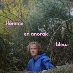 MIMIKO - Homme en anorak bleu